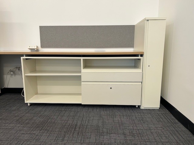 FREESTANDING Dual Desk Unit - Image 5