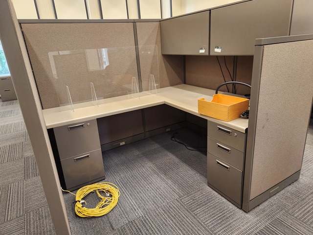 5'6"x6'6" 4-pack Steelcase Avenir LVL 0 - Image 3