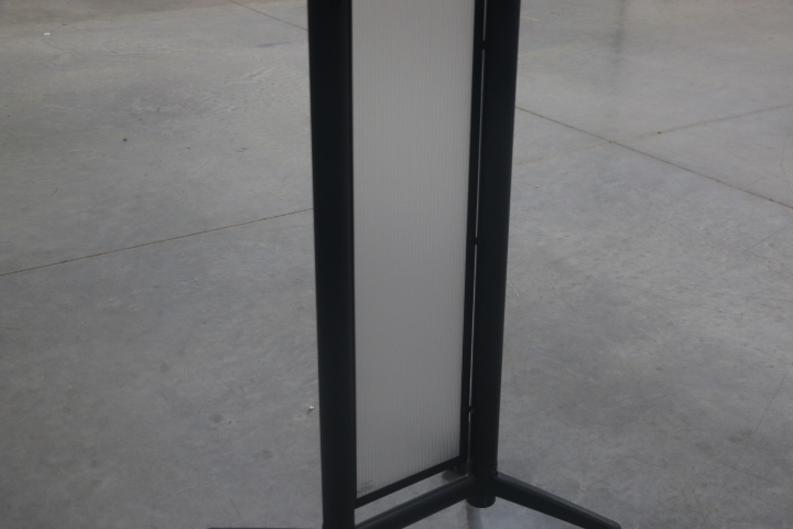 SAFCO Rolling Podium - Image 3