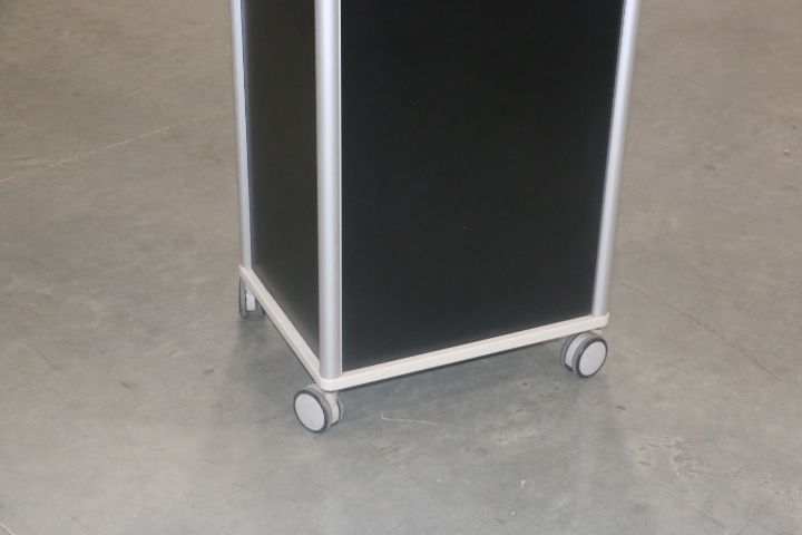 AOU Rolling Podium - Image 2