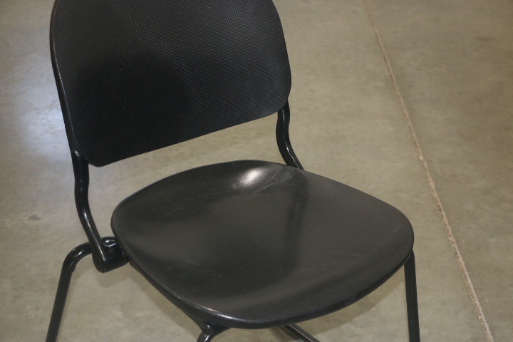 TORSION Black Guest Chair - Image 4