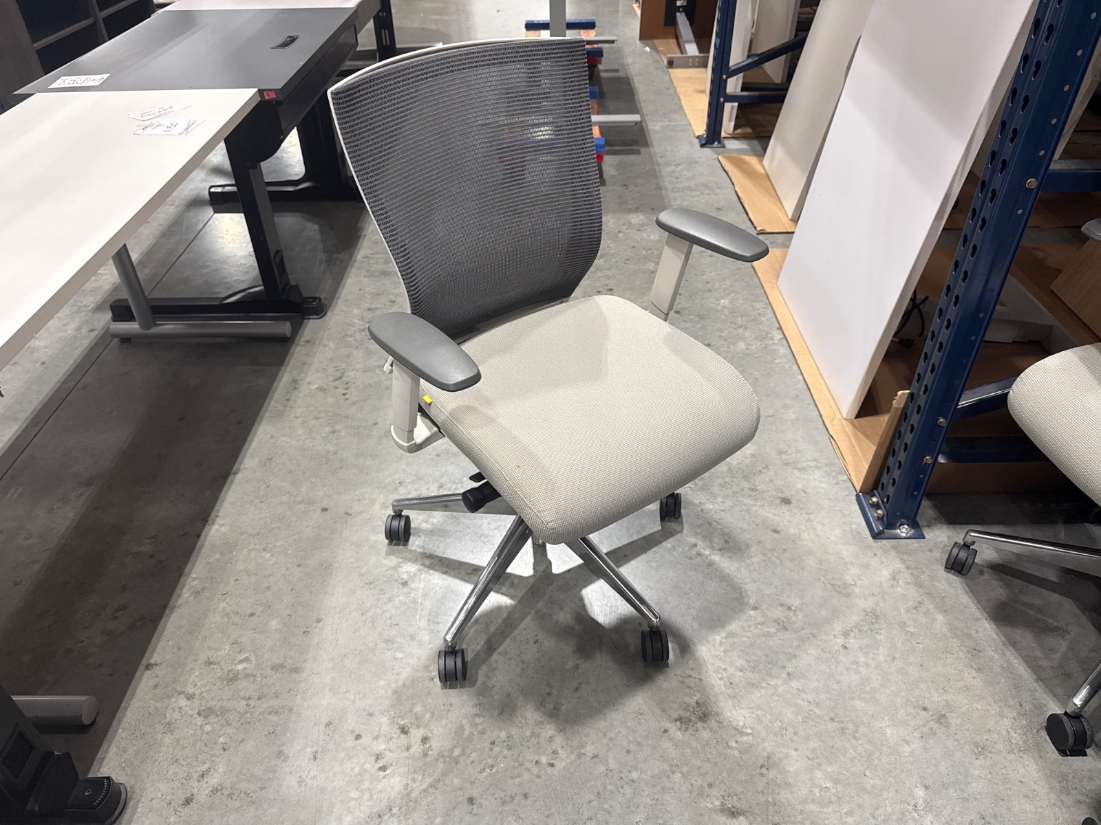 IDESK Grey Mesh Task Chair