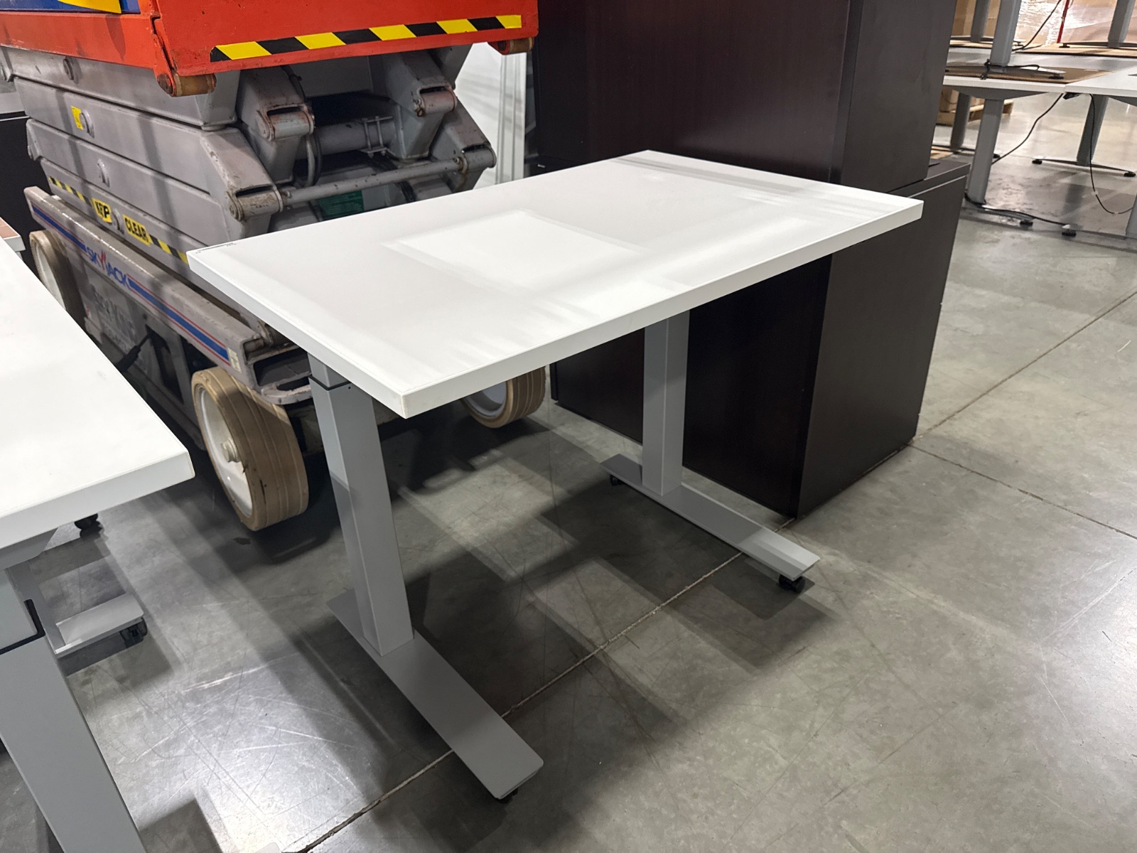 HAWORTH White Mobile Table