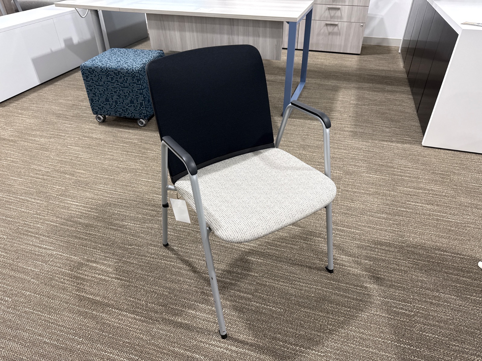 HAWORTH Cobblestone/Black Lively Side Chair with Arms