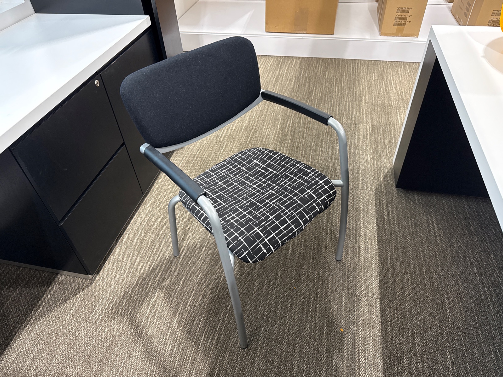 HAWORTH Black Zody Guest Chair