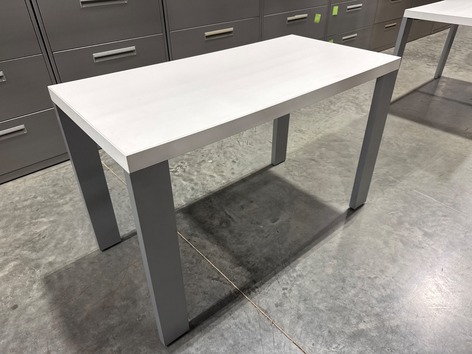 HAWORTH White Rectangle Table
